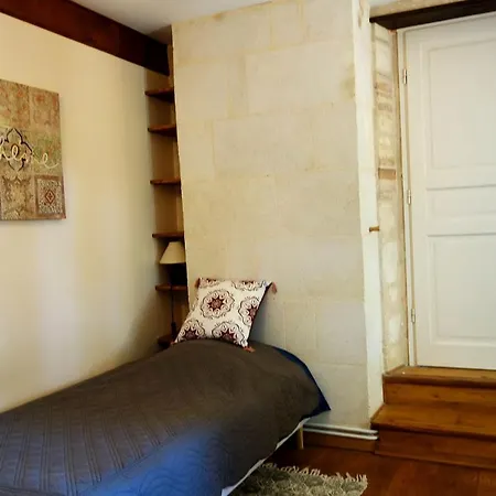 Bed & Breakfast Les Jardins De Camelot Villegouge