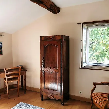 Bed & Breakfast Les Jardins De Camelot 3*