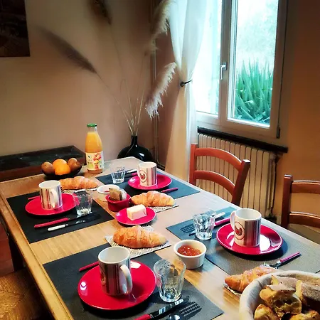 Les Jardins De Camelot 3* Villegouge