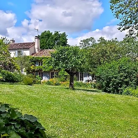 Les Jardins De Camelot Villegouge