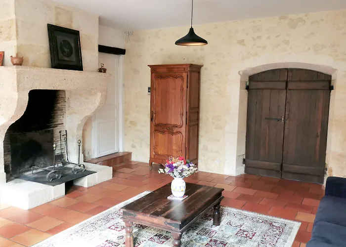 Les Jardins De Camelot 3* Villegouge